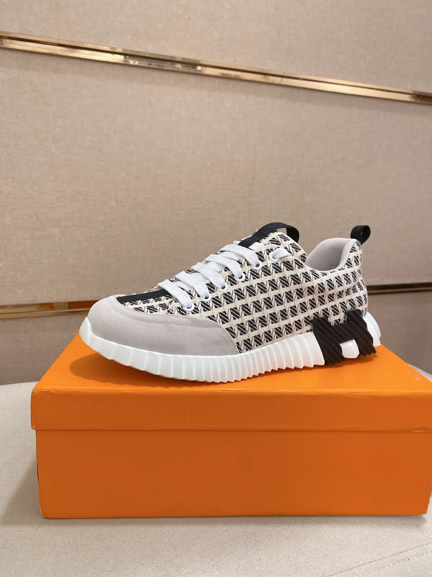 Men's clothing and shoes💰: 420💰《HERMES》【Classic Original Version】Hermès; Top 🔝 Purchasing Agency 🔍🔍Latest 🇺🇸Sold simultaneously at counters, original imported from Italy ▲▲Cow leather▲ ▲Exquisite workmanship (Italian 🇮🇹imported water-dyed 🐂cowhide lining) sole: original sole provided by the original factory, ⚠️exclusive double-layer activity·TPR·rubber·combined molded outsole; Code number: 38-44